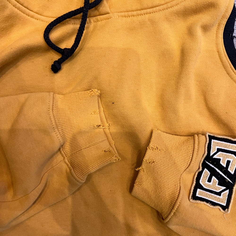 LF Store Los Angeles No Shoulder Hoodie - Picture 4 of 7